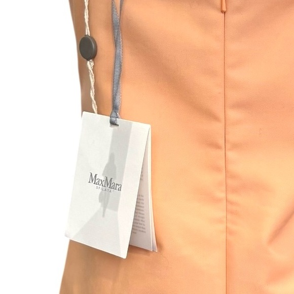 MAX MARA NWT
Austria cotton and gabardine nude/peach camisole in Sz 40 US 6 - Picture 10 of 12